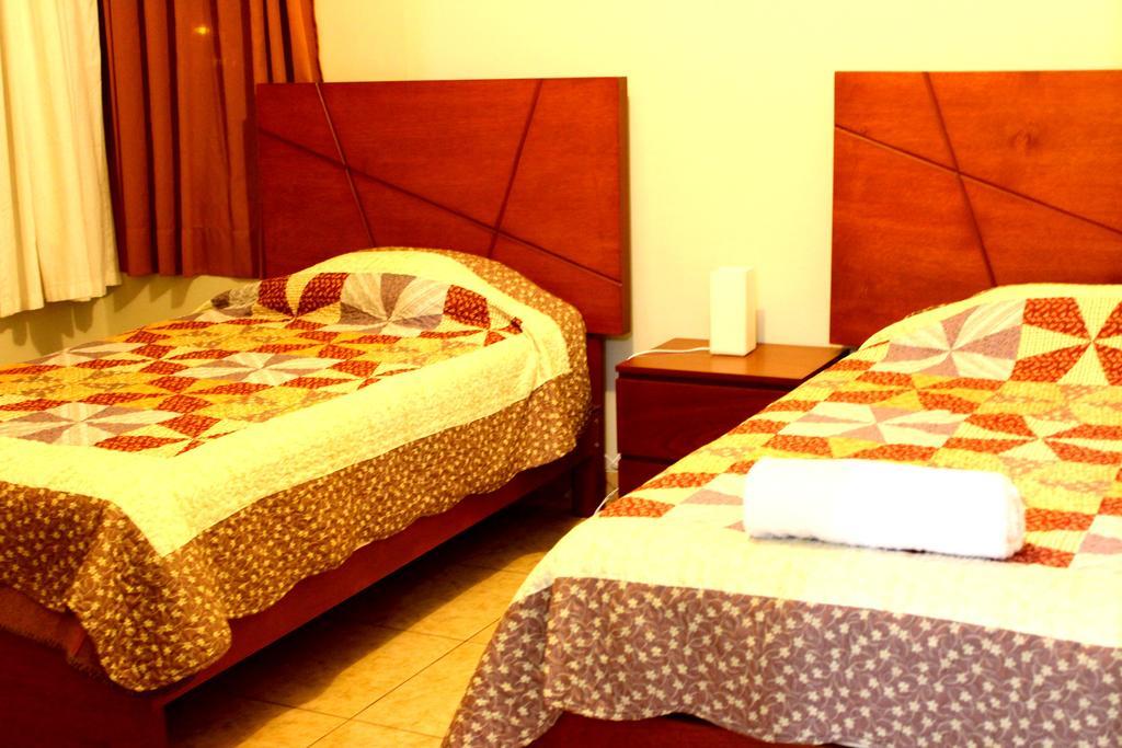 Taytaypa Rooms & Apartments Lima Airport Εξωτερικό φωτογραφία