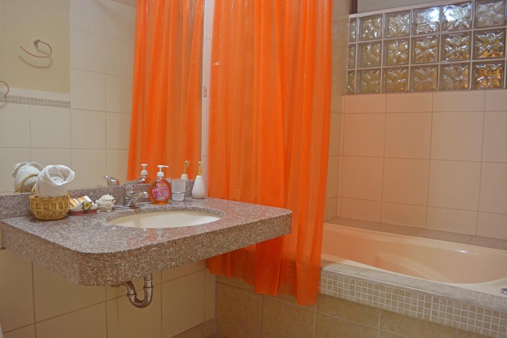 Taytaypa Rooms & Apartments Lima Airport Εξωτερικό φωτογραφία