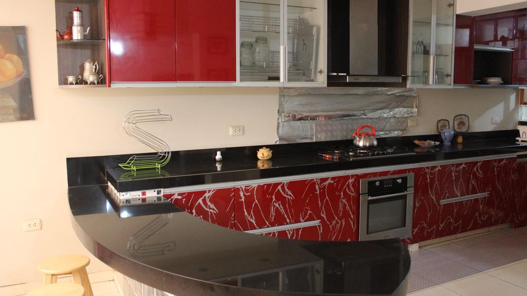 Taytaypa Rooms & Apartments Lima Airport Εξωτερικό φωτογραφία