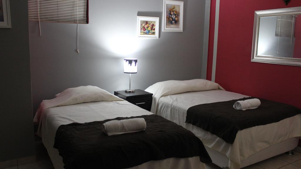 Taytaypa Rooms & Apartments Lima Airport Εξωτερικό φωτογραφία